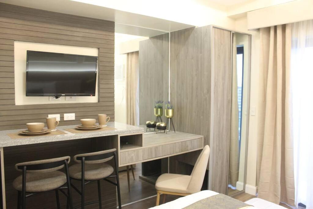 Condo Near Ayala Cebu City W Wifi Balcony Ngoại thất bức ảnh