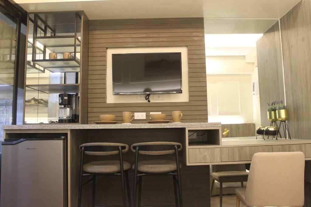 Condo Near Ayala Cebu City W Wifi Balcony Ngoại thất bức ảnh