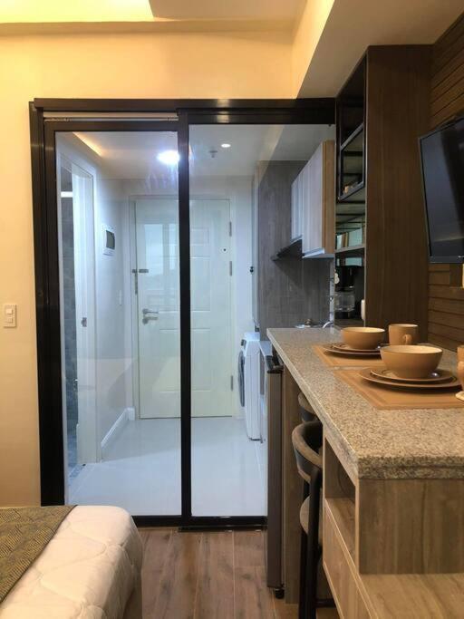 Condo Near Ayala Cebu City W Wifi Balcony Ngoại thất bức ảnh
